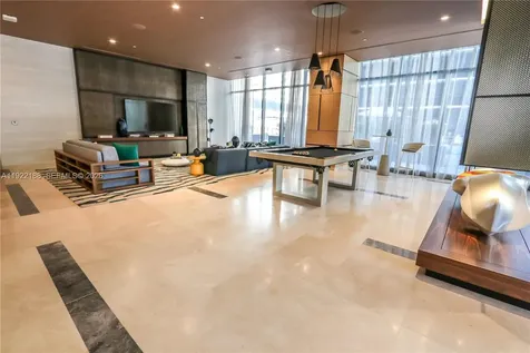 45 SW 9th Street Miami FL 33130