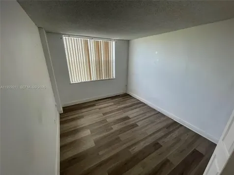 North Miami FL 33161
