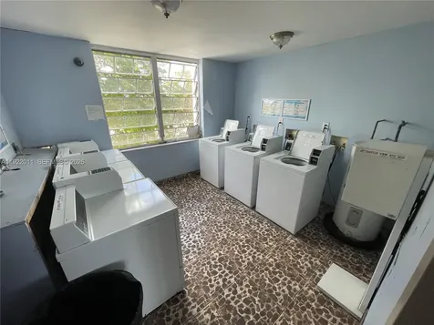 North Miami FL 33161