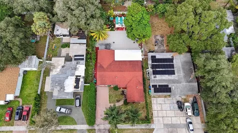 1 No Address North Miami FL 33161