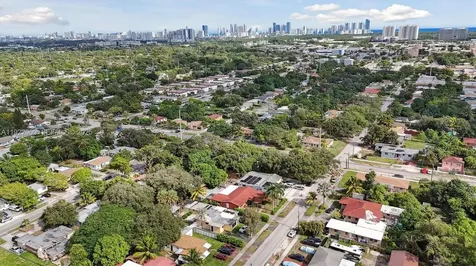 1 No Address North Miami FL 33161