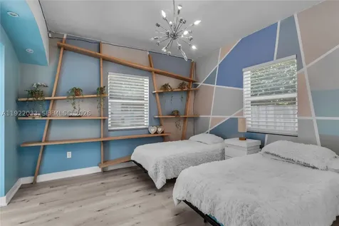 3470 Sheridan Avenue Miami Beach FL 33140
