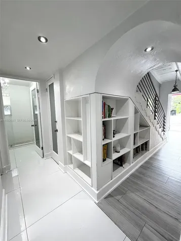 3470 Sheridan Avenue Miami Beach FL 33140