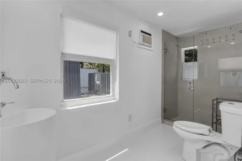 3470 Sheridan Avenue Miami Beach FL 33140