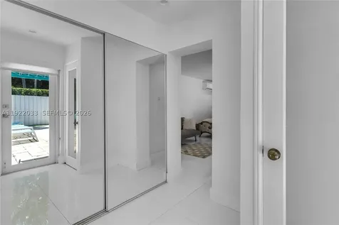 3470 Sheridan Avenue Miami Beach FL 33140