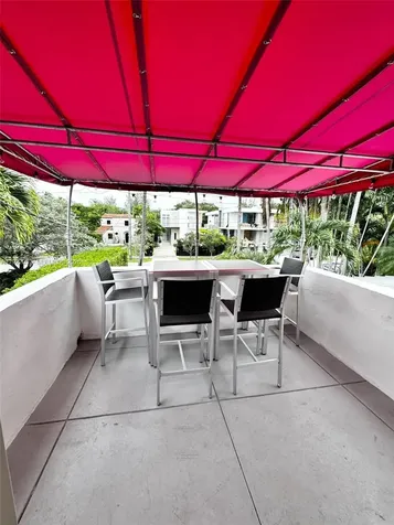 3470 Sheridan Avenue Miami Beach FL 33140