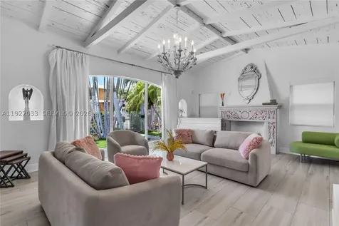 3470 Sheridan Avenue Miami Beach FL 33140