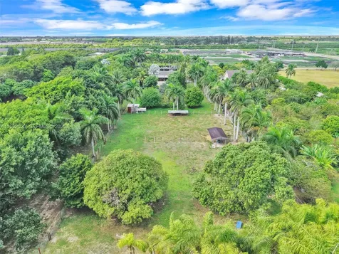 21801 SW 202nd Avenue Miami FL 33170