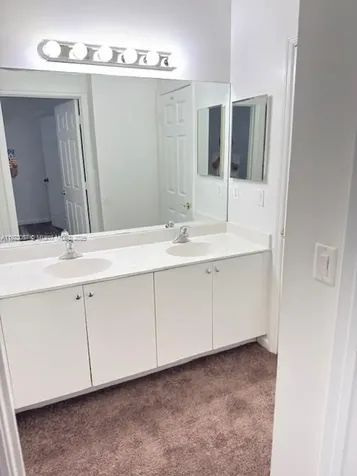 677 NW 42nd Avenue Plantation FL 33317