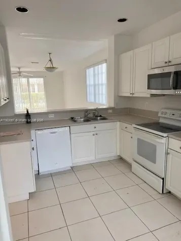 677 NW 42nd Avenue Plantation FL 33317