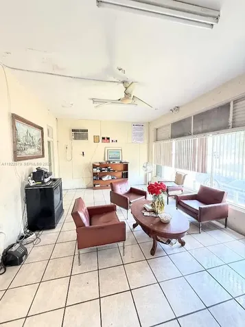 11851 W Dixie Highway Miami FL 33161