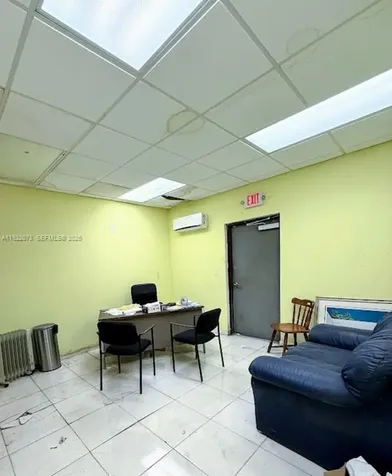 11851 W Dixie Highway Miami FL 33161