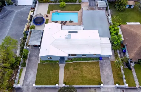 1230 SW 22nd Terrace Miami FL 33145