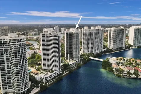 4000 Island Boulevard Aventura FL 33160