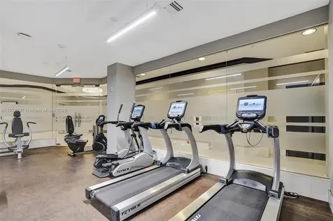 4000 Island Boulevard Aventura FL 33160