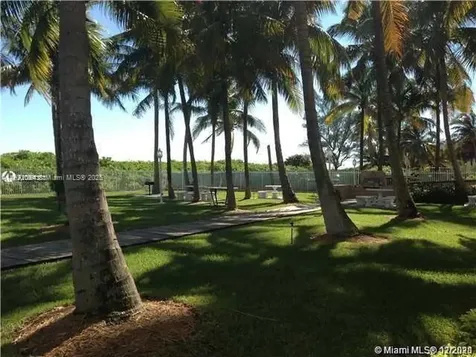 6301 Collins Avenue Miami Beach FL 33141