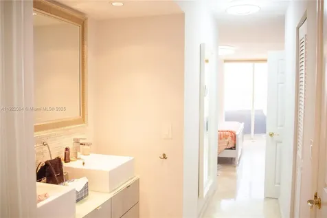 6301 Collins Avenue Miami Beach FL 33141