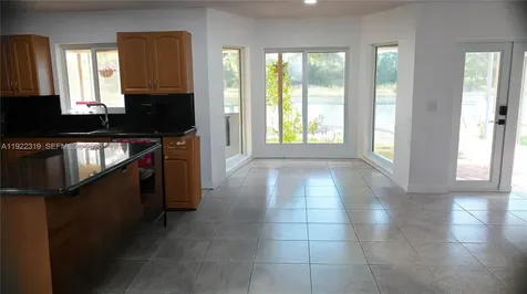 1308 SW 181st Avenue Pembroke Pines FL 33029