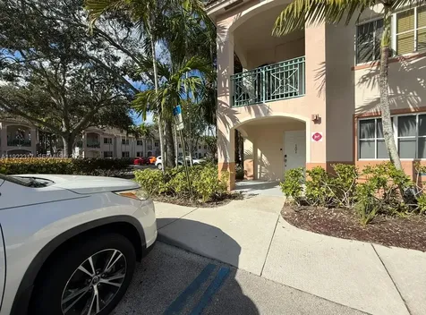 7775 NW 22nd Street Pembroke Pines FL 33024