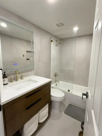 7775 NW 22nd Street Pembroke Pines FL 33024