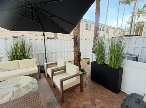 7775 NW 22nd Street Pembroke Pines FL 33024