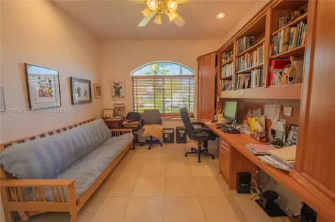 3220 NE 165th Street North Miami Beach FL 33160