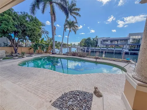 3220 NE 165th Street North Miami Beach FL 33160