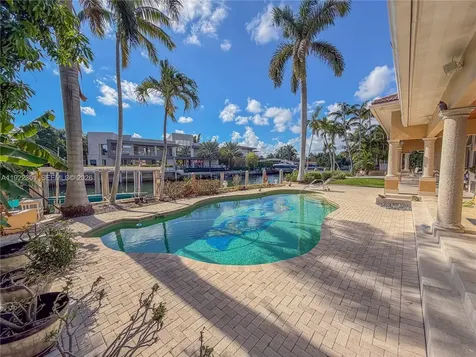 3220 NE 165th Street North Miami Beach FL 33160