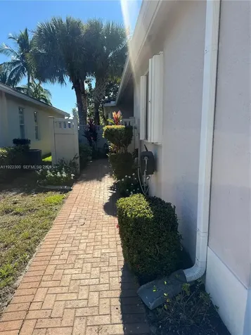 715 SW Rocky Bayou Terrace Saint Lucie West FL 34986