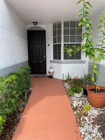 715 SW 148th Avenue Sunrise FL 33325