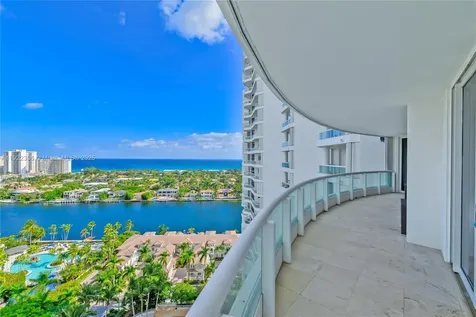 21050 Point Place Aventura FL 33180