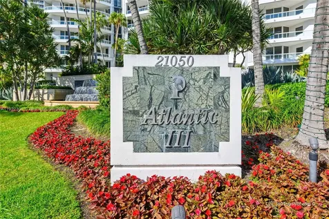 21050 Point Place Aventura FL 33180