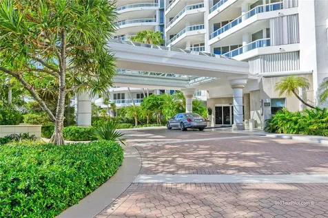 21050 Point Place Aventura FL 33180