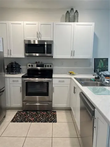 1200 SE 26th Terrace Homestead FL 33035