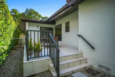 1409 Bird Road Coral Gables FL 33146