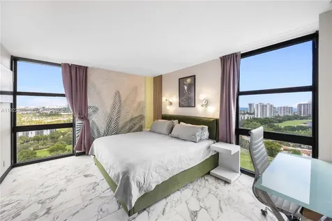 20379 W Country Club Drive Aventura FL 33180
