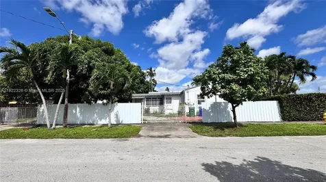 1600 NW 36th Avenue Miami FL 33125