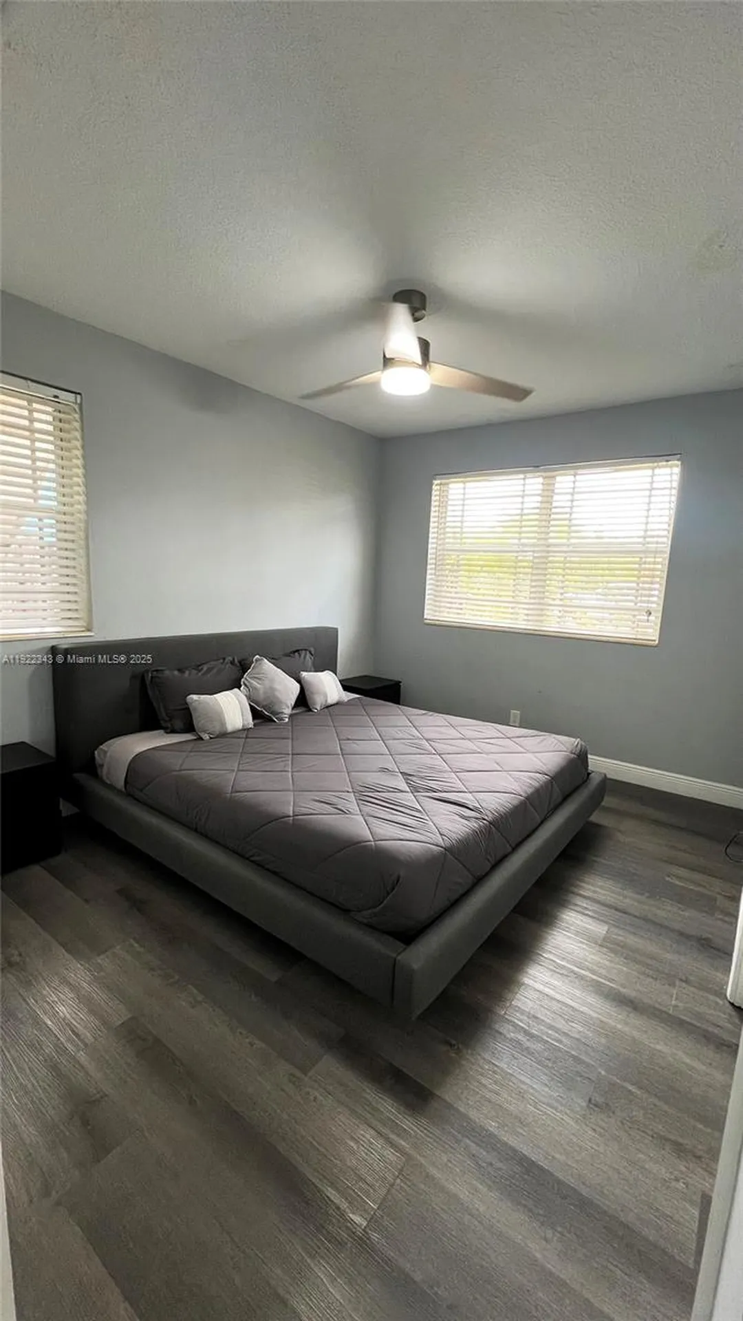 1401 NE 14th Court Fort Lauderdale FL 33304