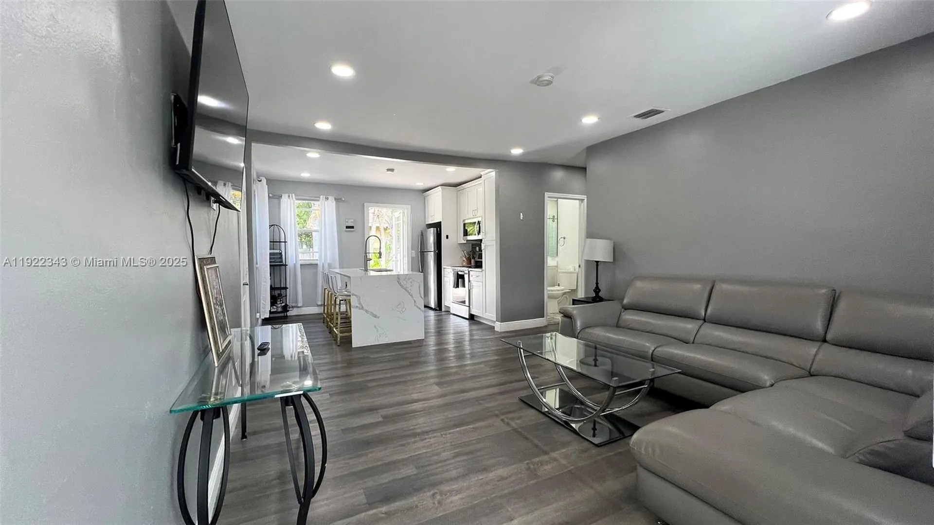 1401 NE 14th Court Fort Lauderdale FL 33304