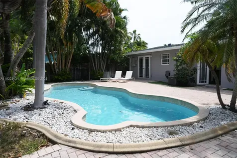 1401 NE 14th Court Fort Lauderdale FL 33304