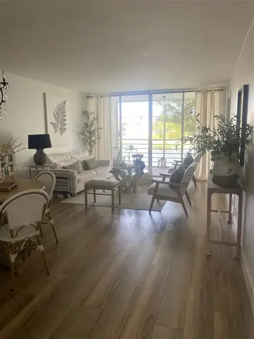 9420 Poinciana Place Davie FL 33324
