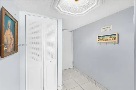 2655 Collins Avenue Miami Beach FL 33140