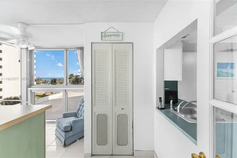 2655 Collins Avenue Miami Beach FL 33140
