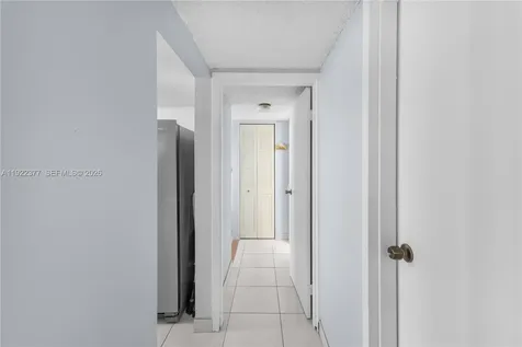 2655 Collins Avenue Miami Beach FL 33140