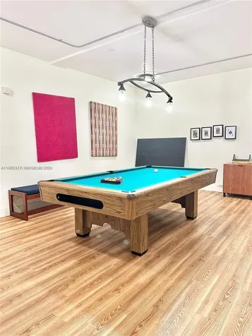 2655 Collins Avenue Miami Beach FL 33140