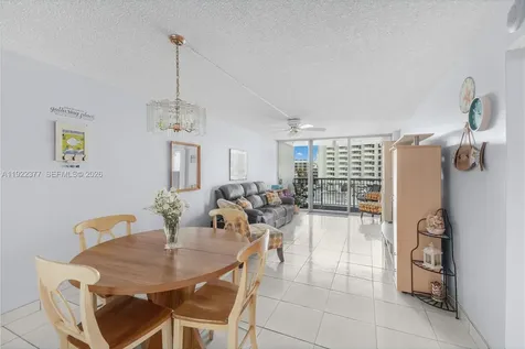 2655 Collins Avenue Miami Beach FL 33140