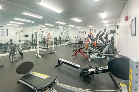 2655 Collins Avenue Miami Beach FL 33140