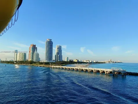2655 Collins Avenue Miami Beach FL 33140