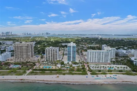 2655 Collins Avenue Miami Beach FL 33140