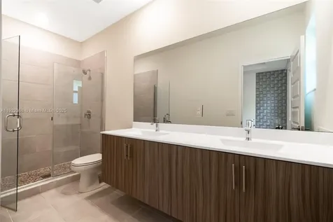 15824 NW 91st Court Miami Lakes FL 33018